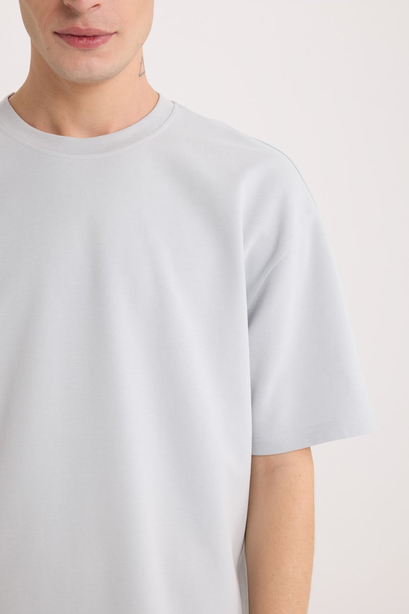 ديفاكتو تيشيرت تقيل نص كم اوفر سايز برقبة مستديرة - Image 5